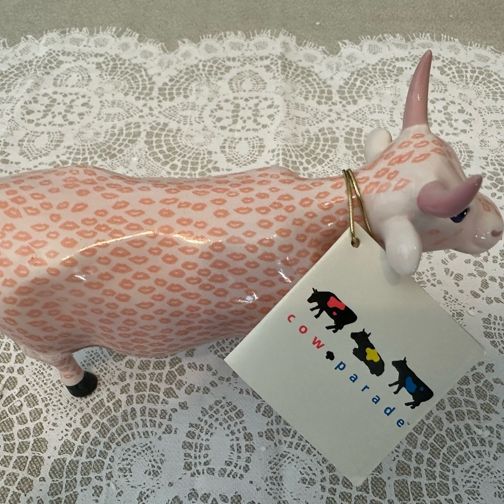 Cow Parade SMOOch Cow NIB